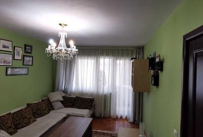 PALAS !! Apartament 3 cam decomandat foarte ingrijit. - 8