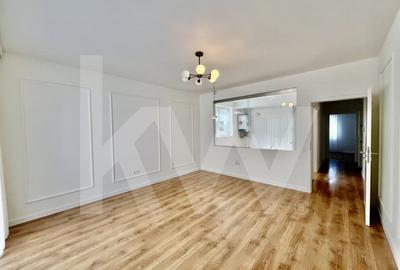 Apartament cu 2 camere decomandat în Cristian