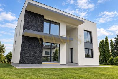 Duplex cu 4 camere în Europa