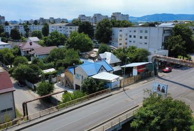 Casa/vila si cladire de birori in orasul Bacau - de vanzare - 17