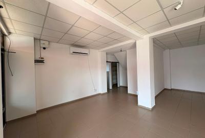 De închiriat: Spațiu Comercial 50 mp – Poziție Ultra-Centrală | Golești - 4