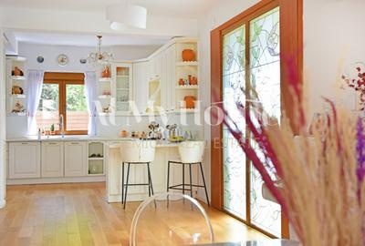 VIla spatioasa cu 6 camere, piscina proprie, 750mp de gradina - 36