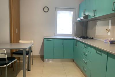Apartament cu 4 camere decomandat, mobilat în Ștefan cel Mare