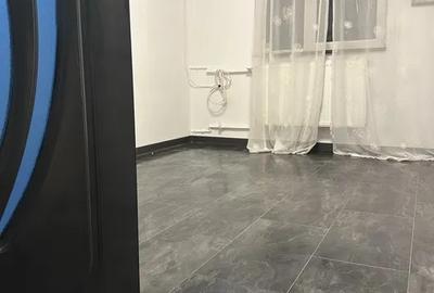 Garsonieră decomandată în Podu Roș