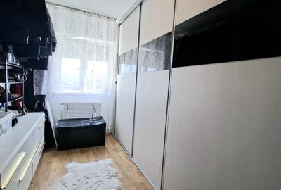 Apartament 4 camere decomandat, 77 mp, vedere Măgura Codlei – Comision 0% - 12