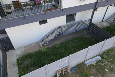 Apartament cu 2 camere decomandat în Dobroești