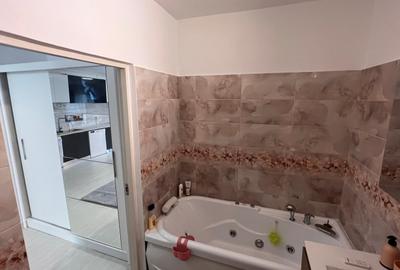 Inchiriere Exigent Plaza GARS, Hidromasaj, Masina Spalat Vase,M Lujerului 8 min - 8