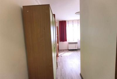 Garsoniera de vanzare etaj  1 - 7