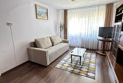 Apartament cu 4 camere decomandat, mobilat în Mărăști