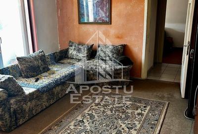 Apartament cu 2 camere semidecomandat, mobilat în Lipovei
