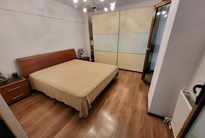 4 camere Centru Bloc PESCĂRUȘ  pret 188000 euro - 7