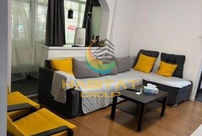Apartament cu 3 camere semidecomandat în Alexandru Obregia