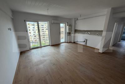 Apartament cu 3 camere decomandat în Cornitoiu