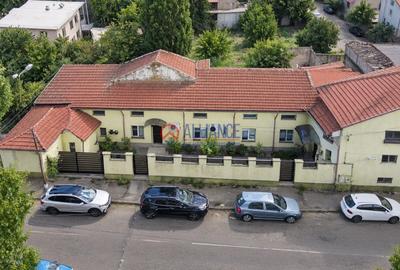 Casă cu 5 camere în ICIL