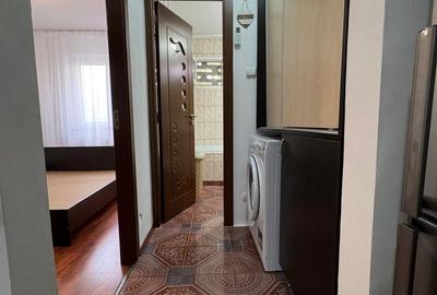 2 camere - Bulevardul Constantin Brancoveanu - - 9
