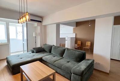Apartament cu 3 camere semidecomandat, mobilat în Kiseleff