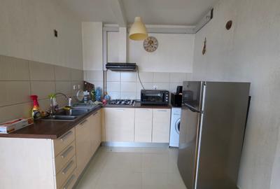 Calea Calarasilor, chiar pe Delea Veche, bloc 2010, loc parcare, centrala - 8