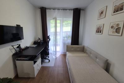 Apartament 3 camere, 62mp, 2 garaje, balcon 12mp, zona Sesul de Sus - 7