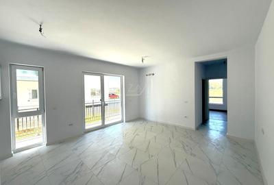 Apartament cu 3 camere în Giroc