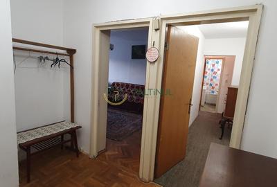 Apartament 2 camere, zona Garii - 11