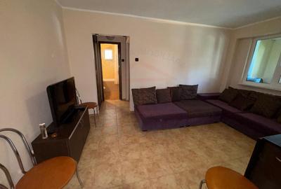 54.900 euro, APARTAMENT doua camere, etaj 2, Micro38 - 1