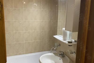 Stadion Farul. 3 camere ,  cu loc de parcare langa bloc 700 euro - 9