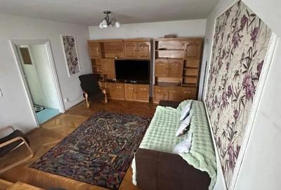 Apartament cu 3 camere semidecomandat, mobilat în Giulești