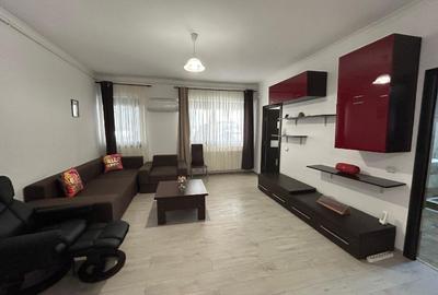 Apartament cu 2 camere decomandat, mobilat în Tomis Plus