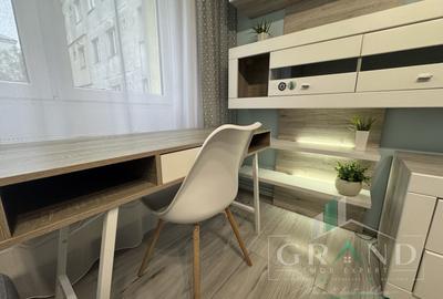 Apartament cu 2 camere decomandat, mobilat în Central