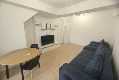 Apartament cu 3 camere decomandat, mobilat în Politehnica
