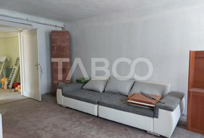 Comision 0-Apartament 2 camere 37mp la casa necesita renovare Cisnadie - 5