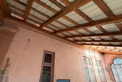 Casă individuală cu 3 camere în Coșoveni
