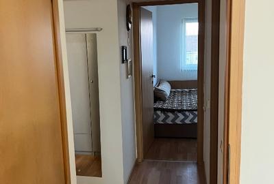 Închiriez apartament 2 camere - 3