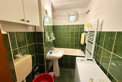 Apartament cu 2 camere tip B de vanzare pe str. Splaiul Crisanei - 11
