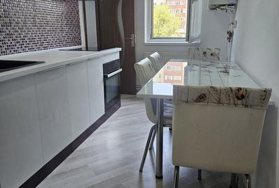 Spitalul Judetean apartament doua camere - 10
