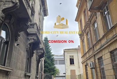 Apartament cu 3 camere semidecomandat în Universitate