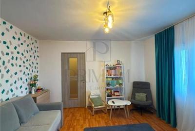 Apartament cu 2 camere semidecomandat, mobilat în Soarelui