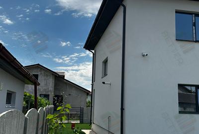 Casa Individuala P+1E  De Vanzare | 4 Camere | Teren 430 mp | Comuna Berceni - 3