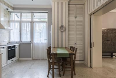 Proprietate in vila cu 2 familii, 4 camere, garaj, finisaje moderne - 36