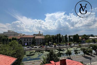 Apartament cu 3 camere semidecomandat, mobilat în Cișmigiu