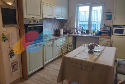 Apartament cu 3 camere decomandat, mobilat în Mănăștur