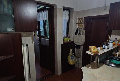 Stirbei Voda Cismigiu Ostasilor - S+P+2+M teren 595 mp, singur curte, 1900000 € - 12