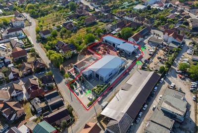 Spațiu industrial, de 1,400 mp, în Central