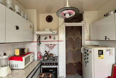 Apartament 2 camere, etaj 3, Piața București , Oradea. - 7