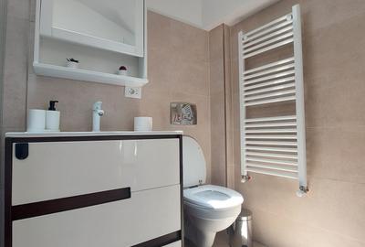 Vanzare Apartament 2 camere la casa individuala, Universitate-Magheru - 14