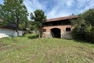 Casă individuală cu 7 camere în Bezdead