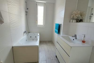 Apartament 2 camere cu 2 bai - vedere frontala la mare -95 mp -Mamaia-Summerland - 18