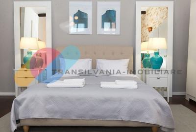 Apartament cu 3 camere decomandat, mobilat în Central