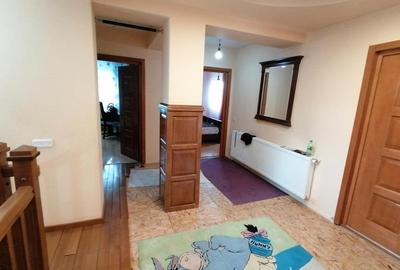 Casa - Vila -  Prelungirea Ghencea - -BUCURESTI sector 6 - 450000E- 660MP TEREN- - 7