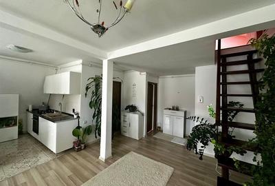 Apartament modern 3 camere la mansarda zona Semaforului - 2